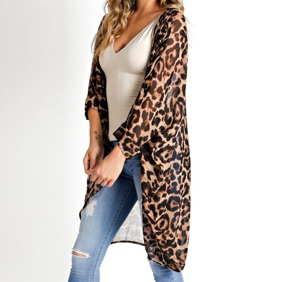 LAST ONE • Leopard Animal Print Beach Cover Kimono - Picture 2 of 7